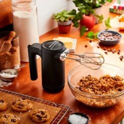 KitchenAid - Cordless 7 Speed Hand Mixer - Black Matte 13 KitchenAid - Cordless 7 Speed Hand Mixer - Black Matte -Techhome Appliances Store 039a2495 1b01 51a6 996f 3ba1e0826ae9