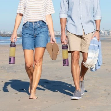 Ninja - Blast 18 Oz. Portable Blender - Passion Fruit Purple 5 Ninja - Blast 18 Oz. Portable Blender - Passion Fruit Purple - Image 3