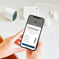 Arlo - Pro 5S 2K Indoor/Outdoor Wire Free Spotlight Security Camera - White -Techhome Appliances Store 0433b6c1 8efb 5ab1 bb66 6f674b46b85b