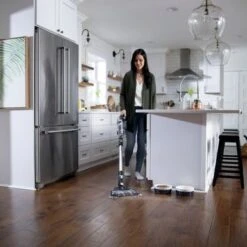 BISSELL - PowerEdge Cordless Stick Vacuum - Black -Techhome Appliances Store 62b2d77f c4ca 58e1 9cd5 34dc1e50f10c