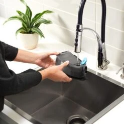 IRobot - Roomba Combo J5+ Self-Emptying Robot Vacuum & Mop - Graphite 17 IRobot - Roomba Combo J5+ Self-Emptying Robot Vacuum & Mop - Graphite -Techhome Appliances Store d67c5caf 0cac 57fb aff5 af5c08958369